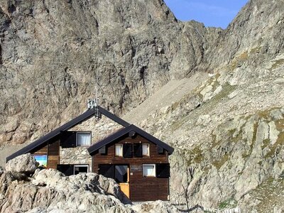 Il rifugio Federici-Marchesini al Pagarì | R. Pockaj